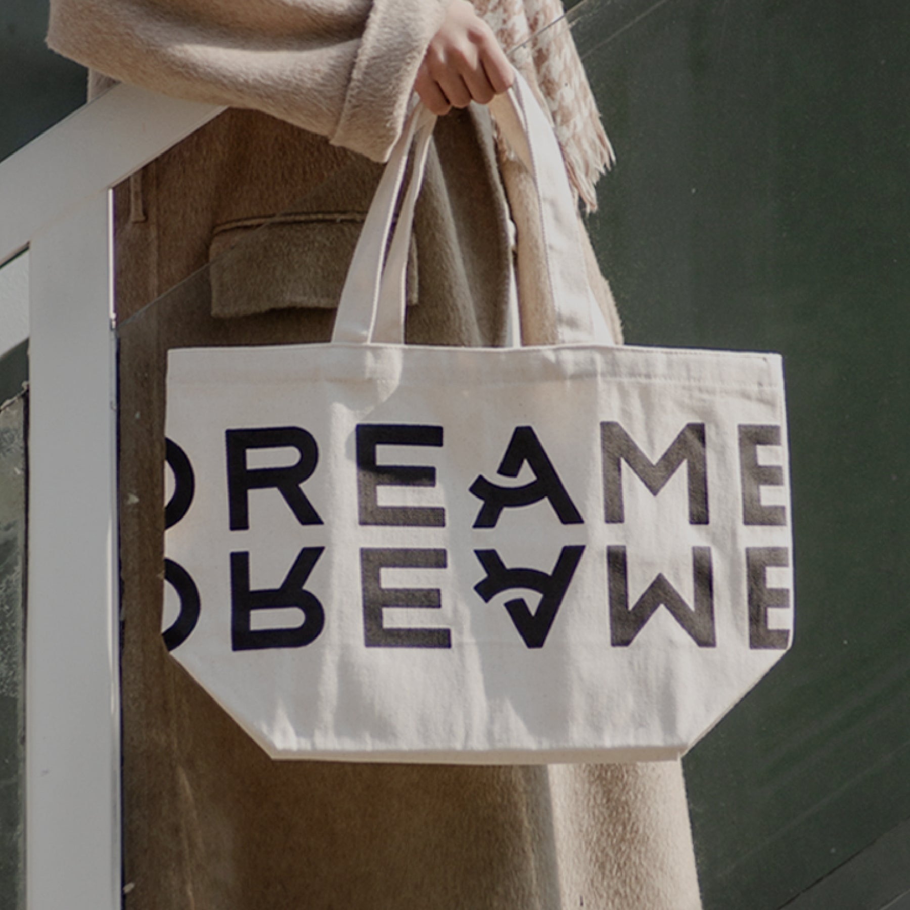 DREAME LIFE Canvas Bag | Tote Bag | Cotton Material